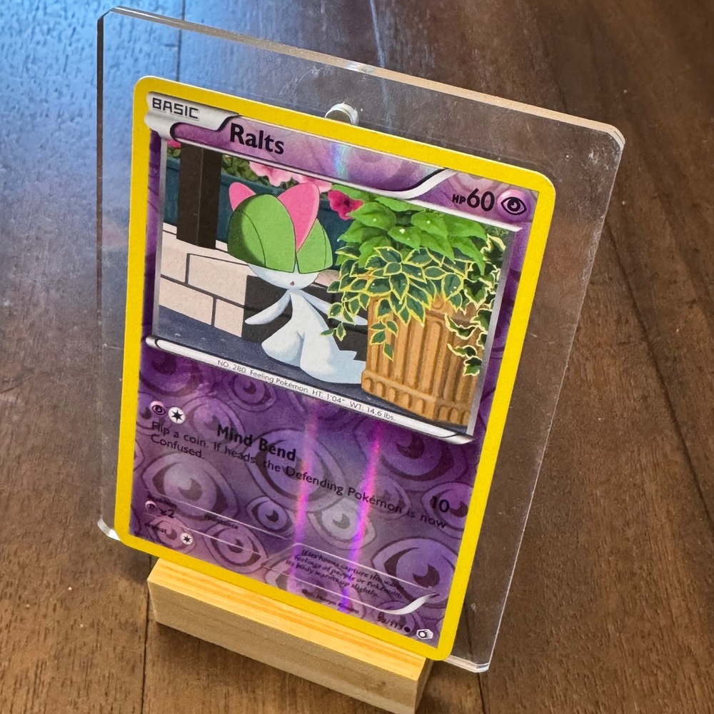 Pokemon Ralts Legendary Treasures 59/113 Reverse Holo Psychic‎ Basic Card